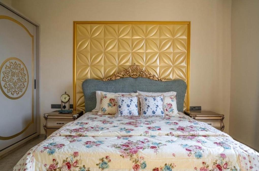 Redhomex Cove Castle Villa 하이데라바드 외부 사진